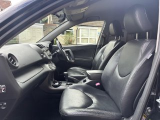 /photos/12127/94da9646-f0b3-4668-9d85-4ce3fa59e53b_i320x240.jpg